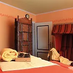 Fröbelhof Szálloda 3*